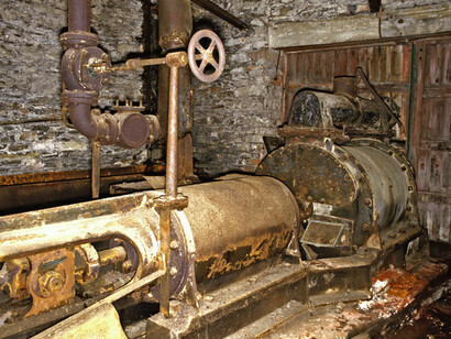 Back-barrow Ironworks. motor de soplado a vapor, South Lakeland, Cumbria, Inglaterra.
Nuestra tecnología es eso: un conjunto de sofisticadas máquinas que se extienden en todas las áreas de la vida