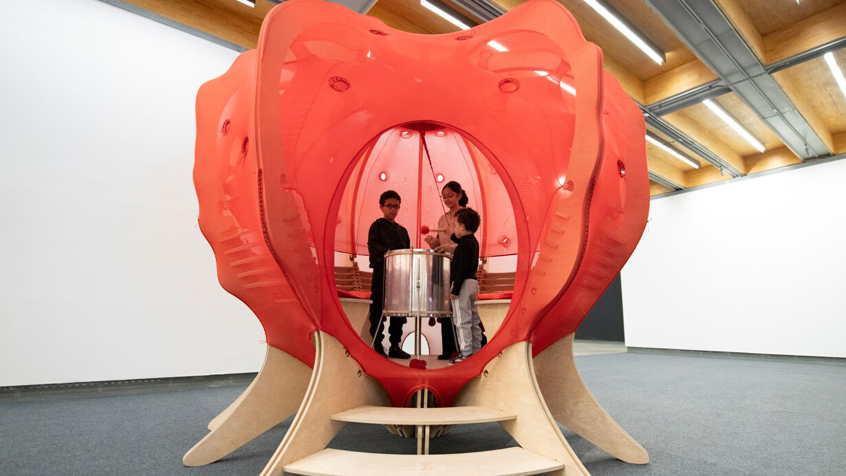 Per bambini: esperienze con l'arte dal 1968, vista della mostra. Cortesia della Pinacoteca