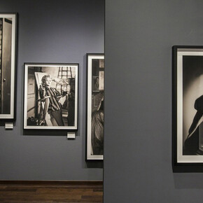 Matthew Rolston. Courtesy of Fahey/Klein Gallery 