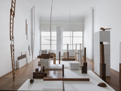 Fernanda Gomes
Galeria Luisa Strina 2017
Foto: Pat Kilgore
