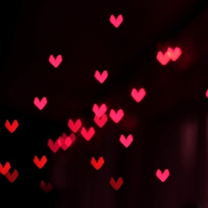  L'amore divino è incondizionato, accogliendo tutti con la stessa intensità e compassione
