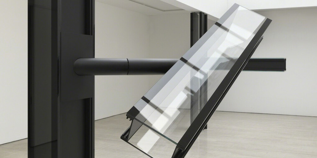 Sarah Oppenheimer, Exhibition view. Courtesy of Annely Juda Fine Art