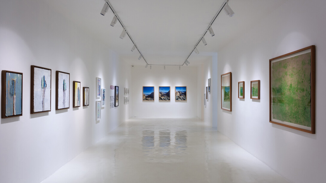 Varios artistas, Index 6: Intus foris, vista de exhibición. Cortesía de la Galería Hilario Galguera