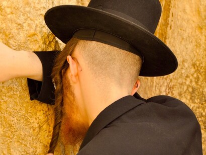 Ultraortodoxos en el Muro de los Lamentos