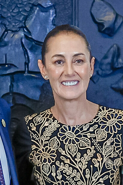 O governo de Claudia Sheinbaum, no México, enviou navios da marinha carregando centenas de toneladas de alimentos (leite em pó, arroz e feijão), carne e produtos de higiene. Imagem: Claudia Sheinbaum