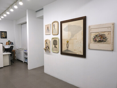 Dan Barry, As funny as it may seem, exhibition view. Courtesy of Bert Green Fine Art