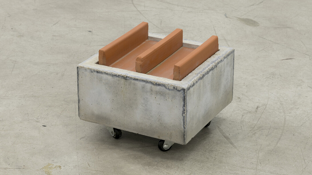 Playtime. Courtesy of Nogueras Blanchard and the Photographer Roberto Ruiz