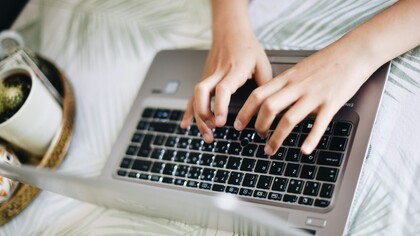 El lenguaje claro facilita que los lectores ubiquen y comprendan rápidamente la información en los textos