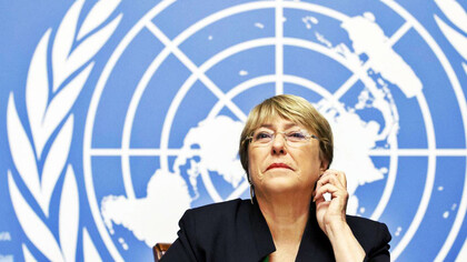 Michelle Bachelet  es una médica y política chilena. Fue presidenta de su país en dos periodos no consecutivos: entre 2006-2010 y 2014-2018