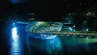 Murinsel beleuchtet, Copyright Graz Tourismus