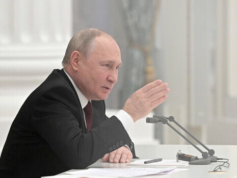 C’è chi ha analizzato le idee che muovono il presidente russo, avanzando l’ipotesi di un Putin ispirato dalle teorie di Lev Gumilev e anche da altri pensatori