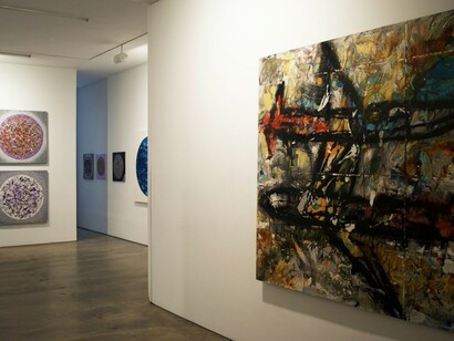 Survey Exhibition, Exhibition view. Courtesy of HG Contemporary