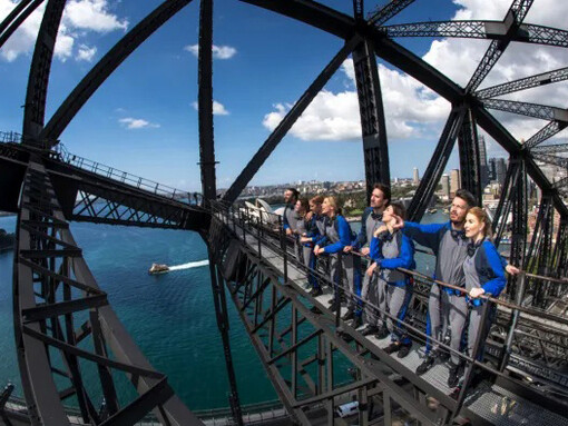 Arrampicata sul Sydney Harbour Bridge