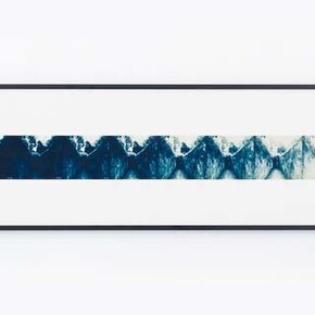 Aldo Tagliaferro, MEMORIA-IDENTIFICAZIONE (variante blu), 1972, fotografia applicata su tavola/photos on board, 41 x 152 cm. Courtesy of Osart Gallery Milano
