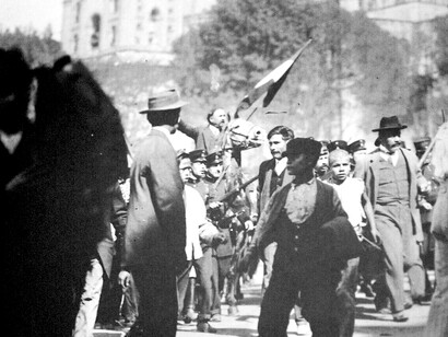 Francisco I. Madero arrives in Mexico City on the first day of the Decena Trágica in February 1913