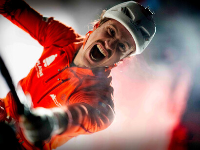 Louna Ladevant. C’est en gagnant une première fois une coupe du monde en 2020, que Louna Ladevant est devenu le plus jeune victorieux de l’histoire de l’escalade © Nils Paillard 