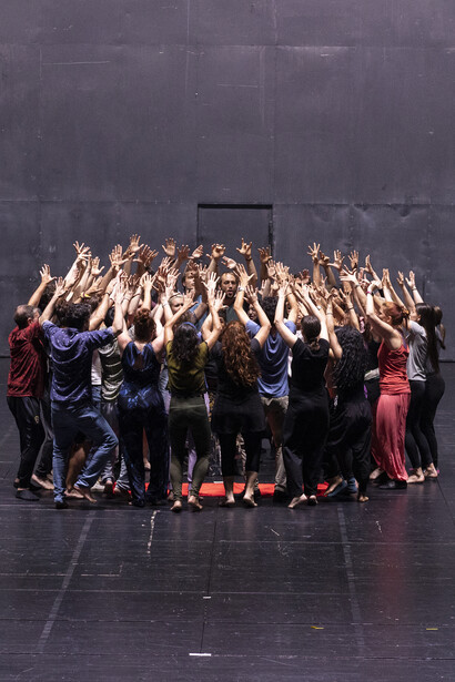 Festival di danza contemporanea, edizione passata, vista della performance. Cortesia del Festival di danza contemporanea