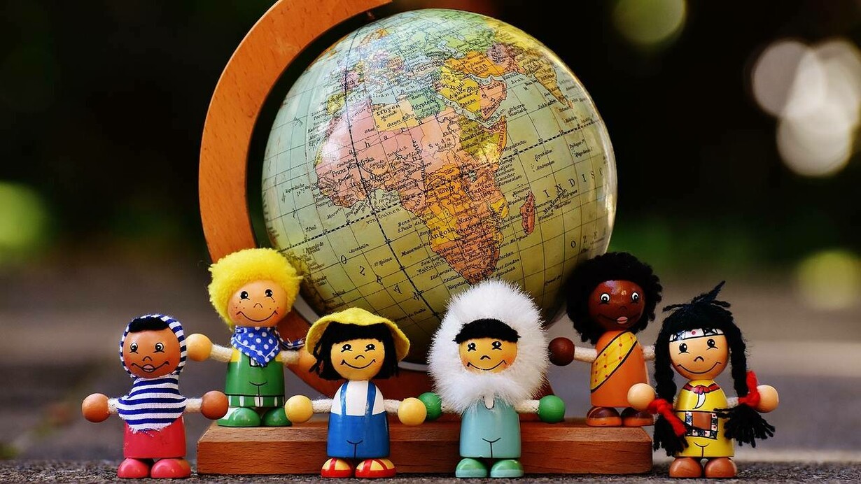 Il mondo e le sue differenti culture e nazionalità