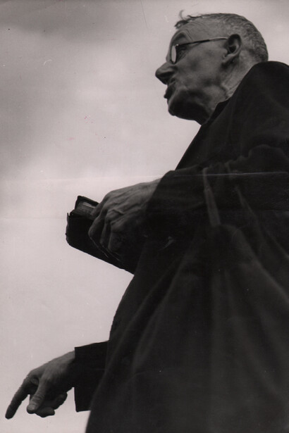 Ernst Haas, Speaker’s Corner, London, 1949. Vintage silver gelatin print. Estate stamp on print verso. 7.5 x 9.5 inches © Ernst Haas, courtesy Atlas Gallery