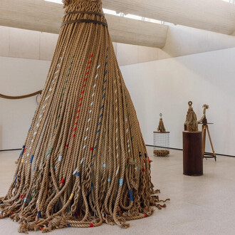 LR Vandy, Rise, exhibition view. Courtesy of Yorkshire Sculpture Park