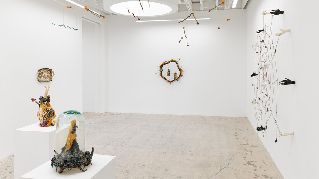 Alejandro García Contreras, Un río abrazando una montaña, exhibition view. Courtesy of Anat Ebgi