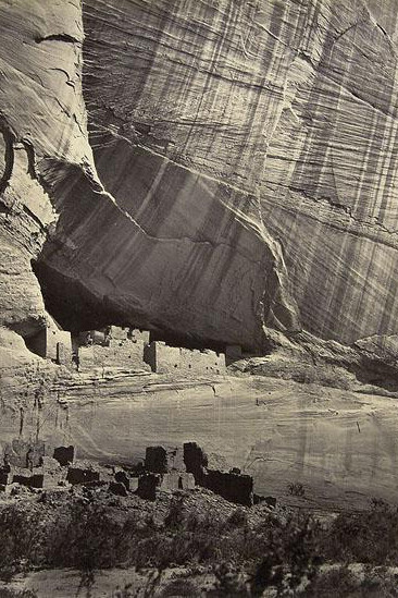 Photographs. Courtesy of Amon Carter Museum of American Art