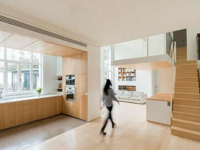 Julien Joly Architecture. Apartamento modernizado en París