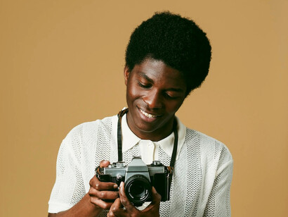 This photographer's stylish approach mirrors Death to Stock's dedication to producing culturally relevant and aesthetically striking imagery for creators and brands