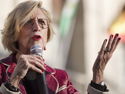 Rosa Díez durante una charla