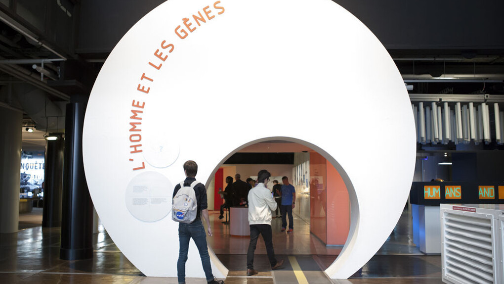 Man and Genes. Courtesy of Cité des Sciences et de l'Industrie