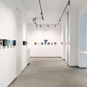 Various artists, <20 15×15/20×20, exhibition view. Courtesy of Punto sull'arte