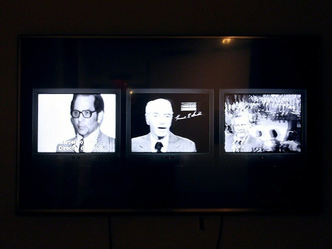 Muntadas, Exhibition view. Courtesy of Kent Fine Art