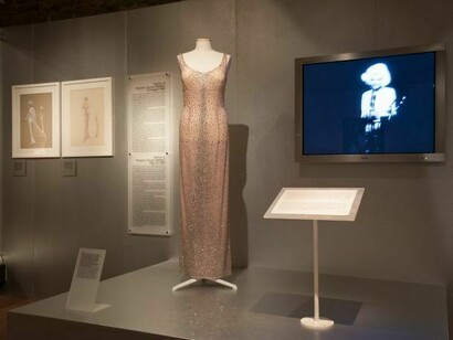 L'abito indossato per il compleanno del presidente Kennedy