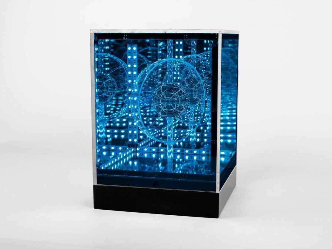 Illuminating Geometry. Courtesy of Gallery 286