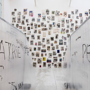 Dan Perjovschi. Courtesy of Michel Rein