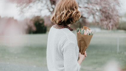 La soltería se ha convertido en una opción de vida elegida conscientemente por millones de personas, transformándose en un fenómeno cultural y social característico del siglo XXI