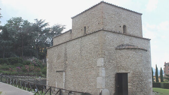 Chiesa di Sant'Ilario a Port'Aurea a Benevento, Campania, Italia. Benevento: alla scoperta dei tesori nascosti della dominazione Longobarda