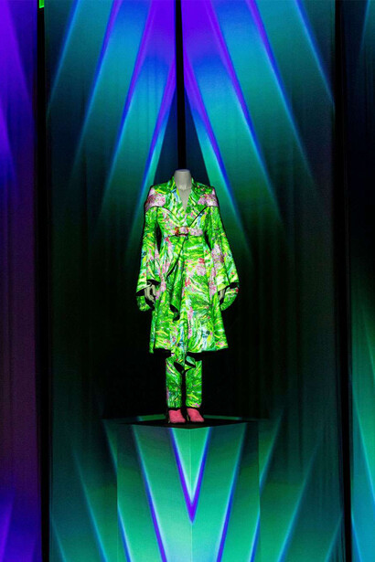 Gender Bending Fashion. Courtesy of Museum of Fine Arts