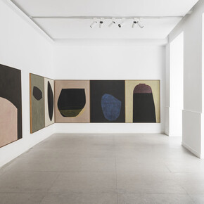 Maru Quiñonero, Casa vacía, exhibition view. Courtesy of Alzueta Gallery