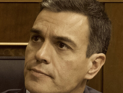 Pedro Sánchez en su escaño