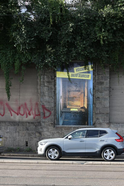 Various artists, Here sat confidence, exhibition view. Courtesy of Project Artwall