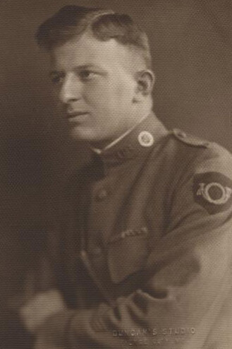 Volunteers. Courtesy of National World War I Museum and Memorial