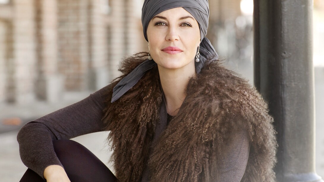 Una mujer enferma de cáncer