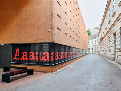 Nora Turato, Aaaaaaaaaaaaaaaaaaaaaaaaaaaaaaaaaaaaaaaaaaaaaaaaaaaaaaaaaaaaaaaaaaaaaaaaaaaa! Exhibition view. Courtesy of Kunsthalle Wien