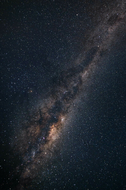 El nitrógeno en nuestro ADN, el hierro en nuestra sangre y el calcio en nuestros huesos provienen de las explosiones de estrellas masivas