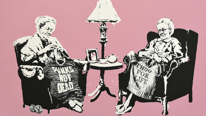 Banksy. Grannies, 2006 . Serigrafia a colori su carta (79/150) / color serigraphy on paper (79/150), 57x76,5 cm. Photo: Artrust SA