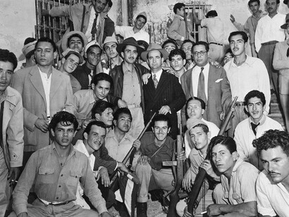 José Figueres Ferrer con partidarios durante la Guerra Civil