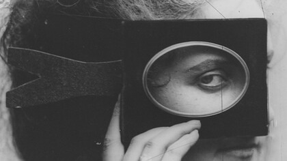 A Condessa de Castiglione numa fotografia de Pierre-Louise Pierson, ca.1863-1866