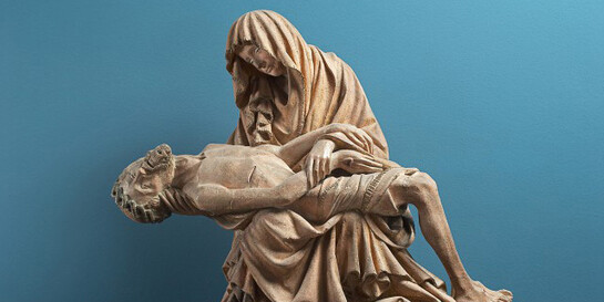 Between Definite and Dubious. Courtesy of Liebieghaus Skulpturensammlung