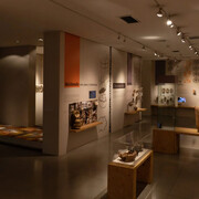 Varios artistas, El barro tiene voz, vista de exhibición. Cortesía del Museo de Antioquia